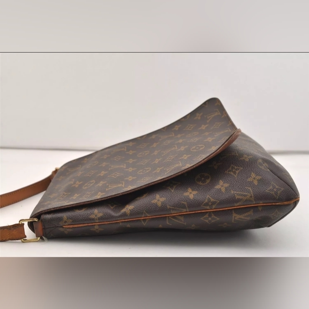 Vintage LOUIS VUITTON MUSSET Y2K Crossbody Shoulder Handbag Purse - Picture 6 of 16